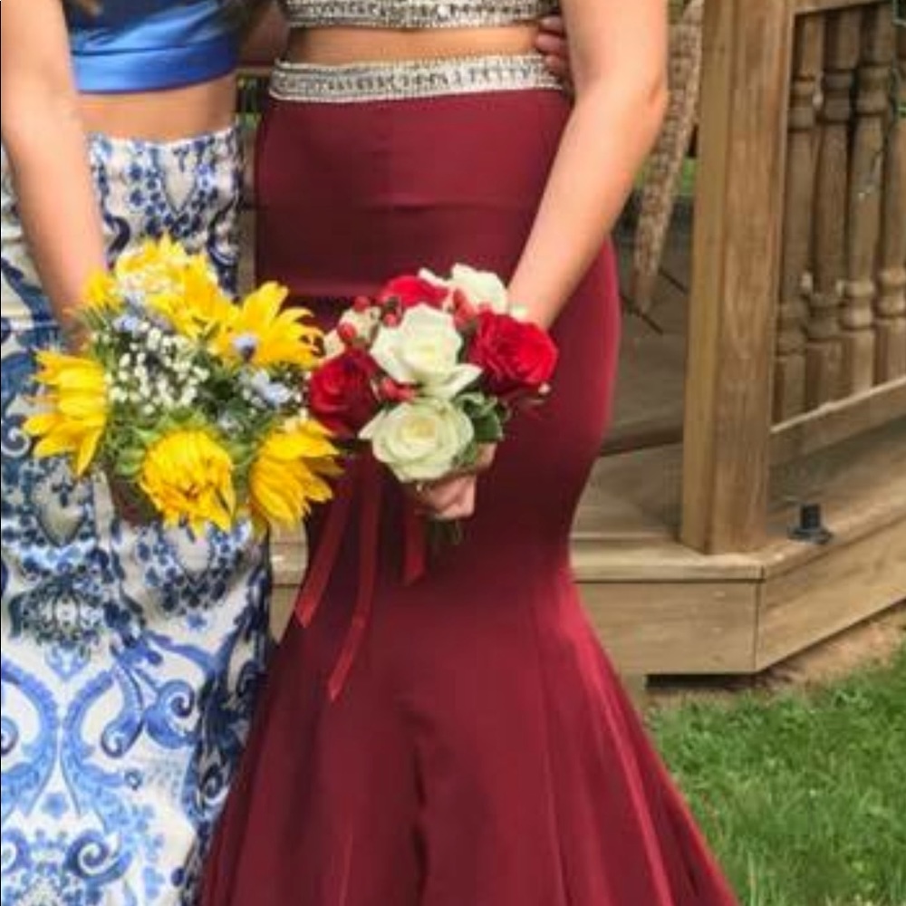 Prom Dress!! - Picture 3 of 4